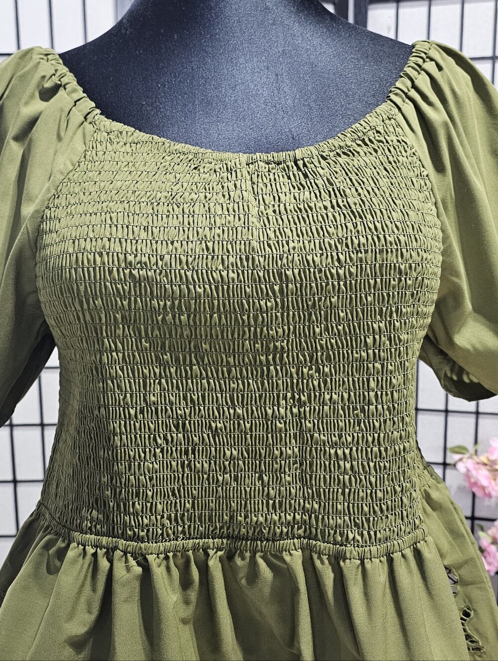 NWT Coco & Shay Olive Smocked Peasant Top - Women